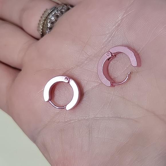 🔥LAST PAIR🔥Pink Hinged Huggies, unisex - Picture 5 of 6